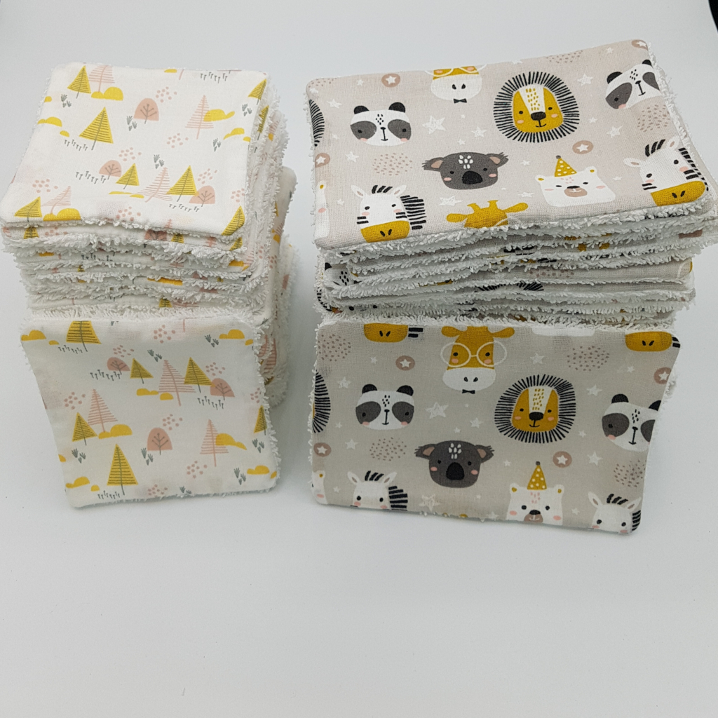 Carrés démaquillants et lingettes de toilette