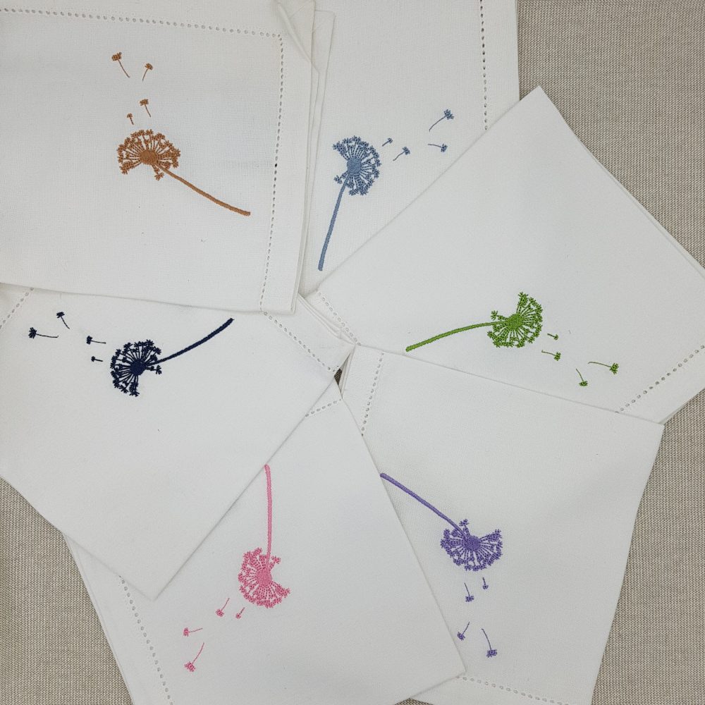 Serviettes de table brodées fleurs de pissenlits 2