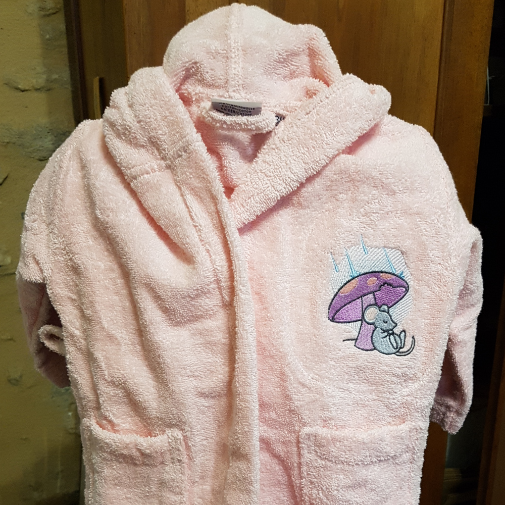 Peignoir enfant broderie face avant