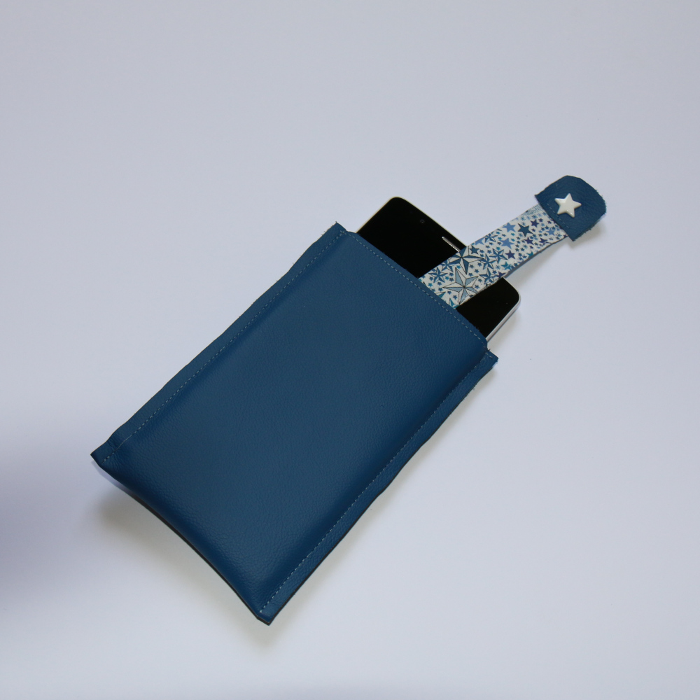 Étui personnalisé pour téléphone portable cuir et liberty