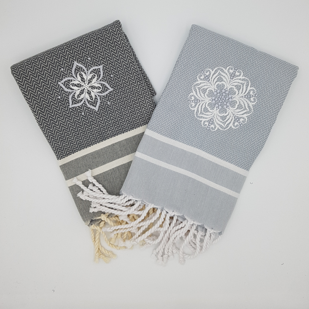 Fouta petit modèle tissage chevron personnalisée