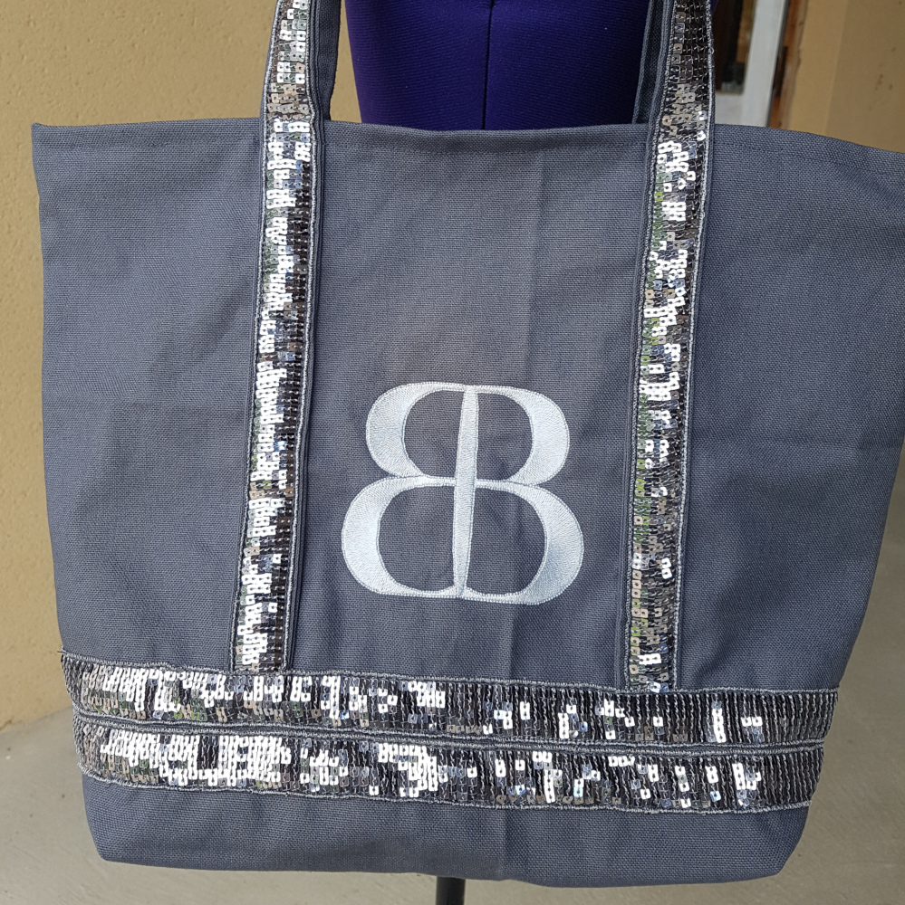 Sac personnalisé GM à paillettes75€
